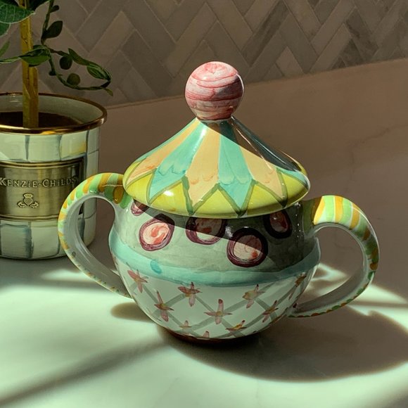 MacKenzie-Childs Taylor Ceramics โOdd Fellowsโ Lidded Sugar Bowl โ Hand-crafted - Picture 10 of 14
